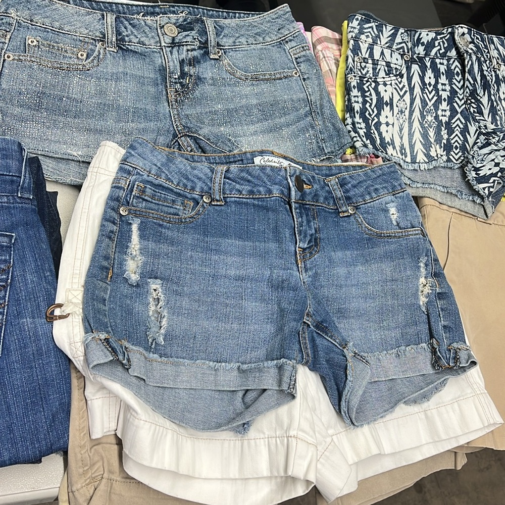 Closet Cleanout Posh Show - Picture 2 of 4